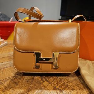 HERMES Orange Epsom Constance 18 Gold Hardware